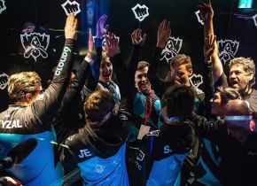 Em jogo de 47 minutos Cloud9 triunfa sobre Team Vitality e conquista primeira vitória no Mundial