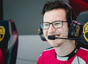 Prodigy faz jogo perfeito e atropela a Vivo Keyd no CBLoL