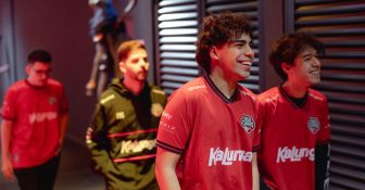 RED Canids pega a FlyQuest valendo vaga nos playoffs da Demacia Cup 2026; veja quando será o jogo