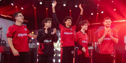 RED Canids enfrenta NAVI na abertura da Demacia Cup Global Invitational
