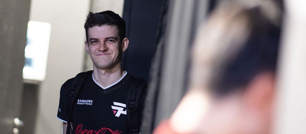 paiN faz jogo impecável, derrota KaBuM e garante a liderança da Fase de Pontos do CBLoL